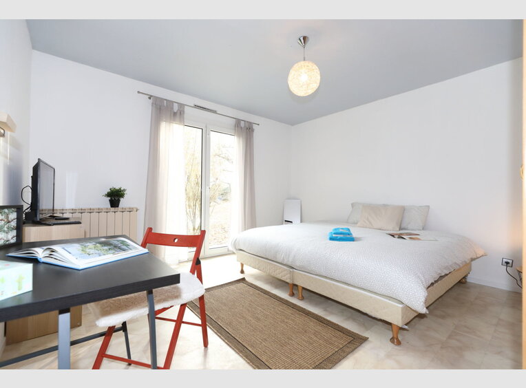 Schlafzimmer zur Miete 8 Zimmer in Leudelange (LU) - Ref. 7176854