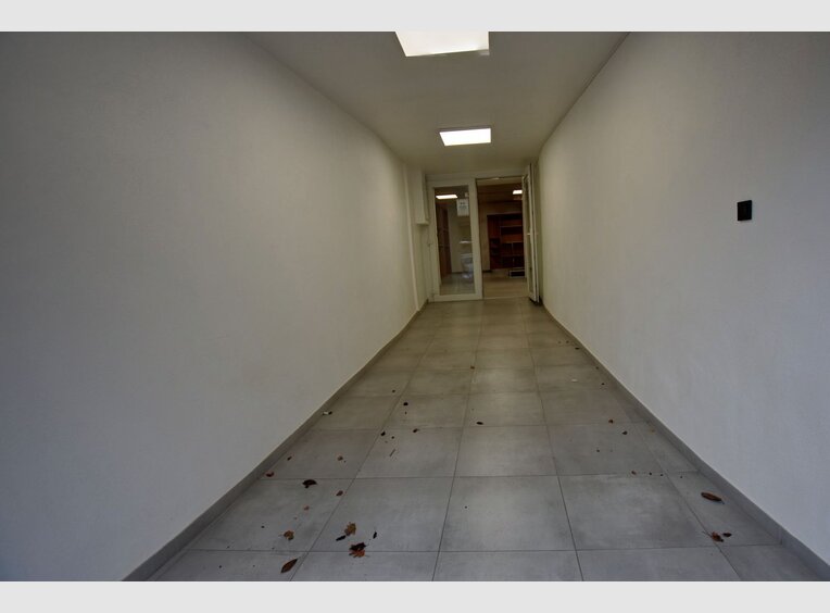 Bureau à louer 3 Chambres à Remich (LU) - Réf. 7163030