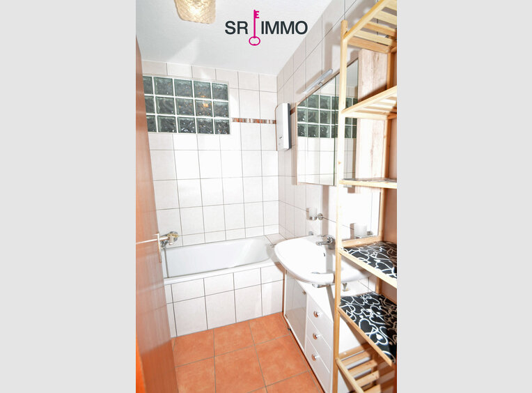 Haus zum Kauf 8 Zimmer in Neuerburg (DE) - Ref. 6848678