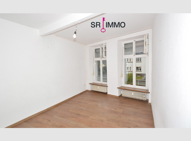 Haus zum Kauf 8 Zimmer in Neuerburg (DE) - Ref. 6848678