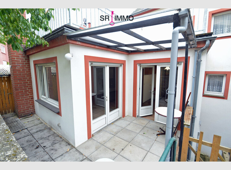 Haus zum Kauf 8 Zimmer in Neuerburg (DE) - Ref. 6848678