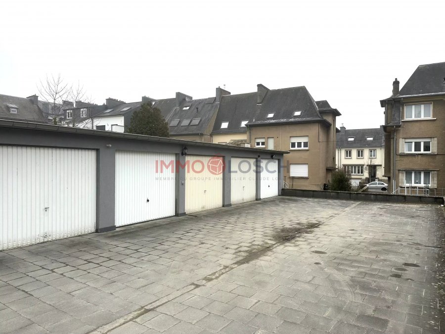 Garage - Parking
