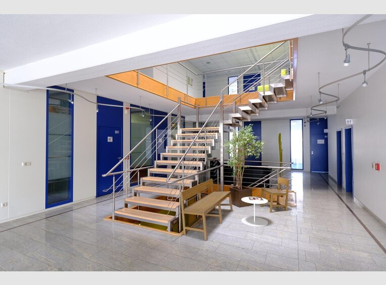 Bureau à louer à Windhof (LU) - Réf. 6872230