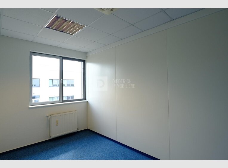 Bureau à louer à Windhof (LU) - Réf. 6872230