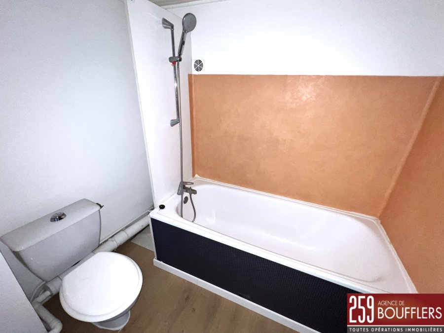 Appartement à louer F1 à Nancy