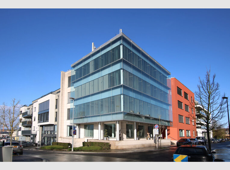 Bureau à louer à Luxembourg (LU) - Réf. 6736582
