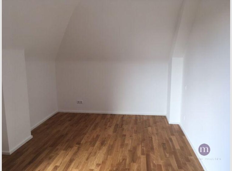 Duplex for rent 3 bedrooms in Luxembourg-Merl - Ref. 6664134