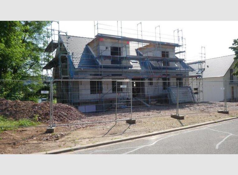 Maison jumelée à vendre 4 Pièces à Schweich (DE) - Réf. 7258054