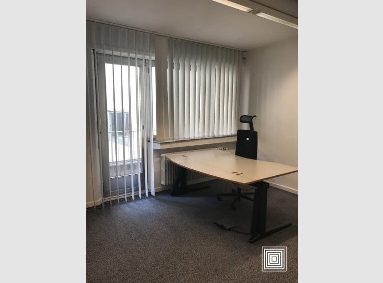 Bureau à louer 5 Chambres à Luxembourg (LU) - Réf. 6107606