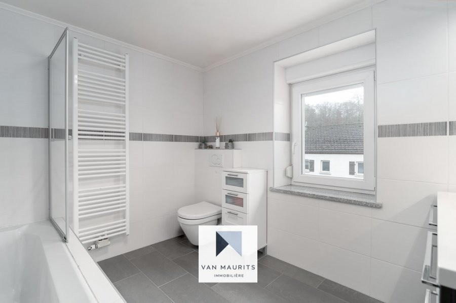 Maison à vendre 3 chambres à Ernster