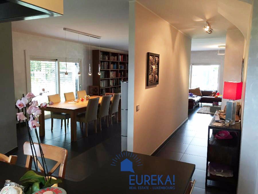 Maison à vendre 5 chambres à Frisange