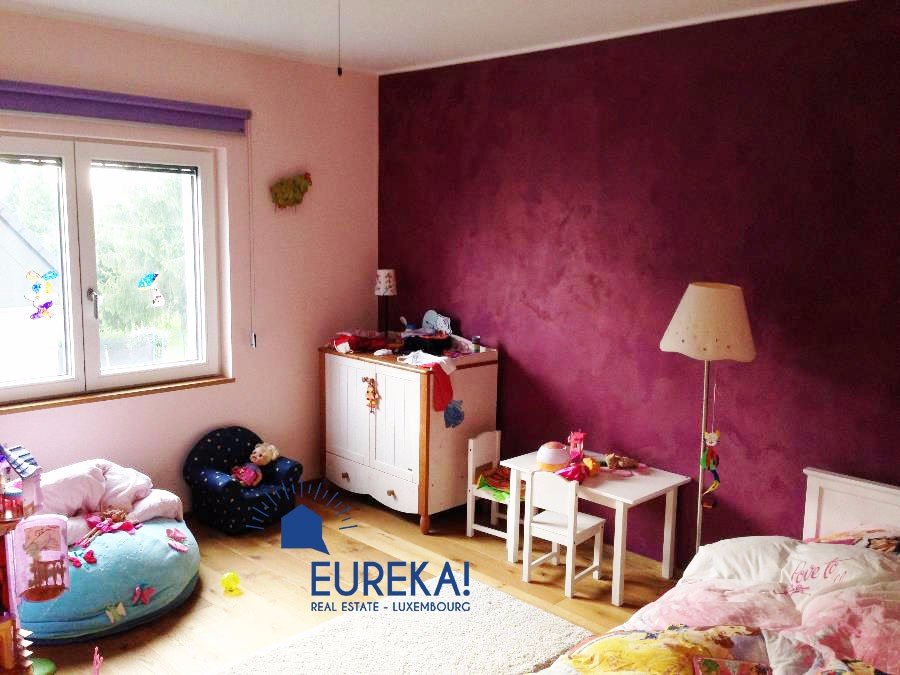 Maison à vendre 5 chambres à Frisange