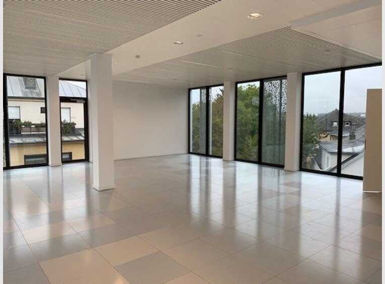 Bureau à louer à Luxembourg (LU) - Réf. 7103462