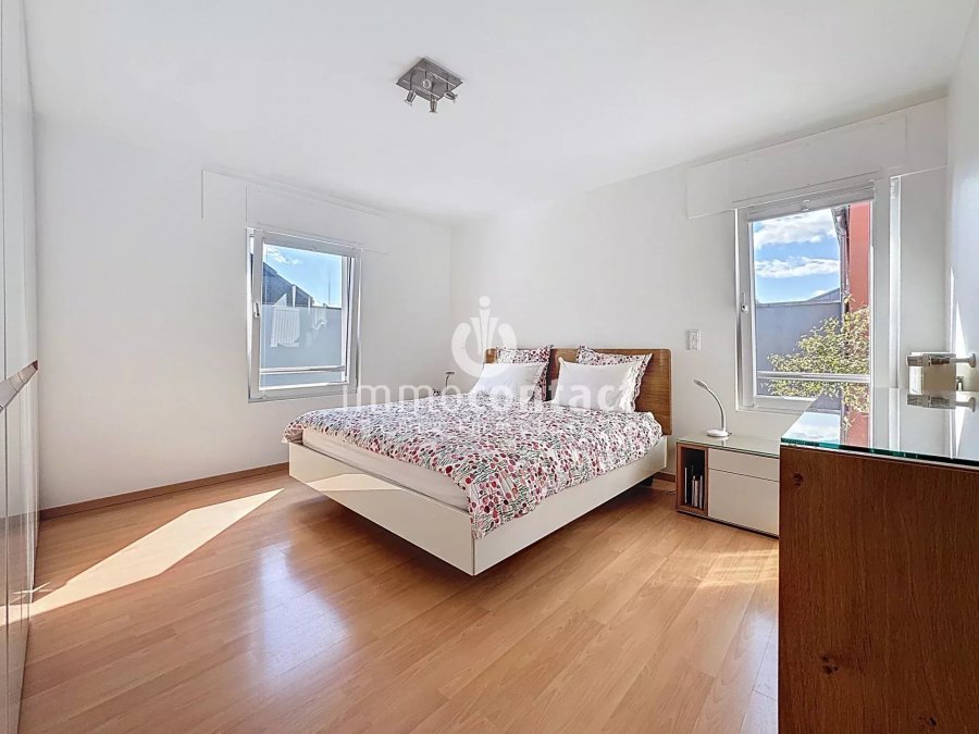 Maison à vendre 5 chambres à Steinsel