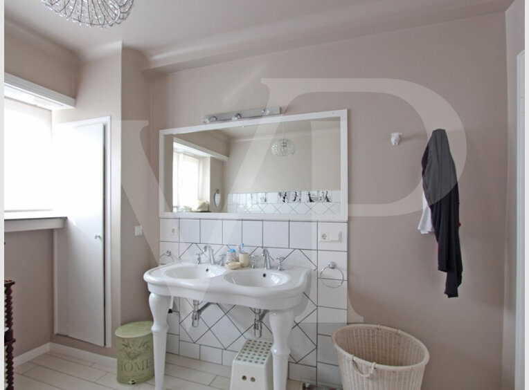 Doppelhaushälfte zur Miete 5 Zimmer in Luxembourg (LU) - Ref. 5854983