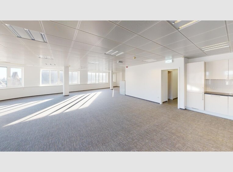 Bureau à louer à Luxembourg-Centre ville - Réf. 7107623