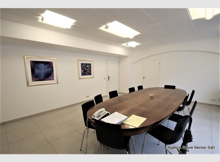 Bureau à louer à Luxembourg-Centre ville - Réf. 6559271