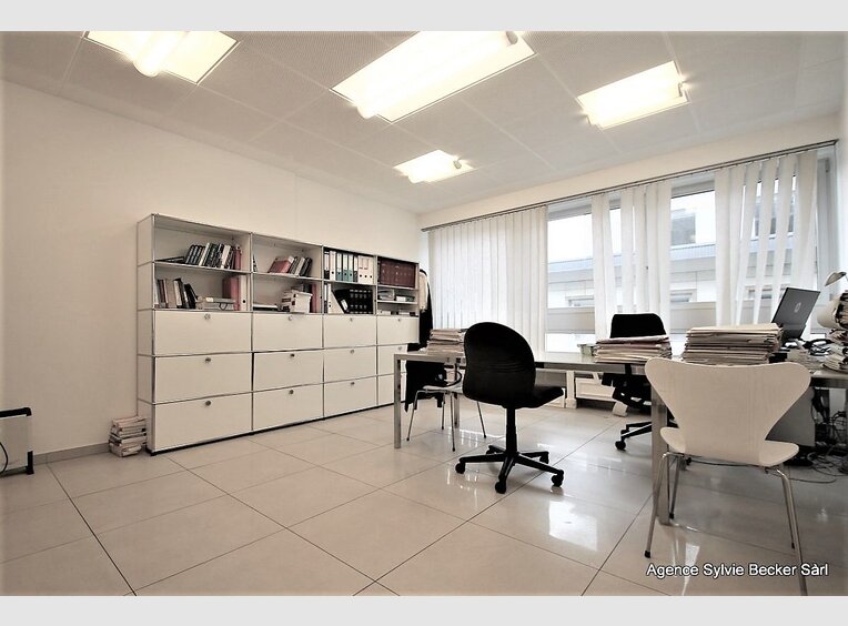 Bureau à louer à Luxembourg-Centre ville - Réf. 6559271