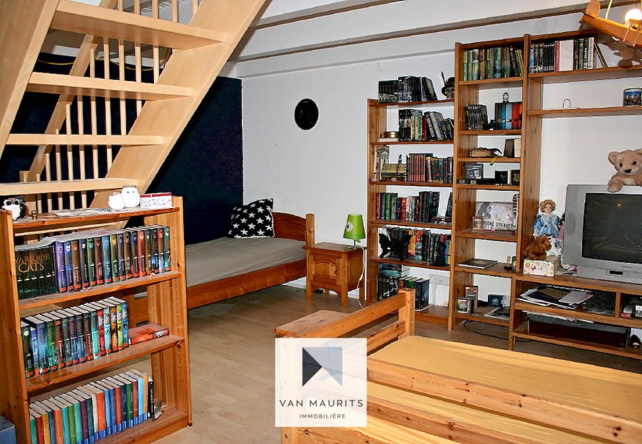 Maison mitoyenne à vendre 5 chambres à Koetschette