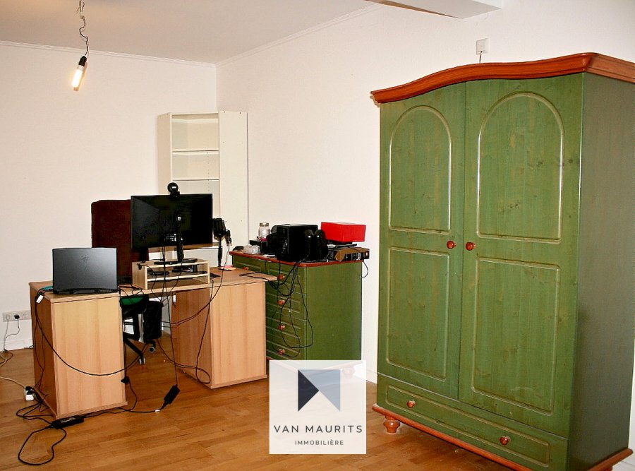 Maison mitoyenne à vendre 5 chambres à Koetschette