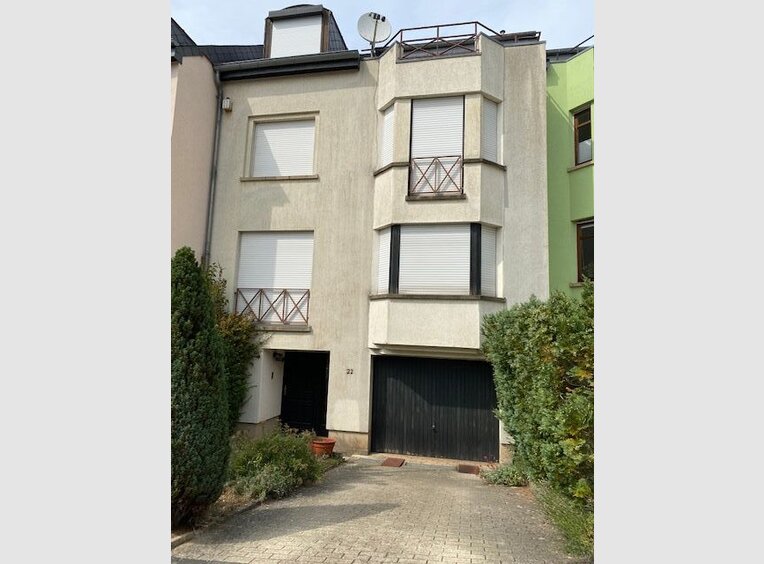 House for sale 4 bedrooms in Luxembourg (LU) - Ref. 7029319