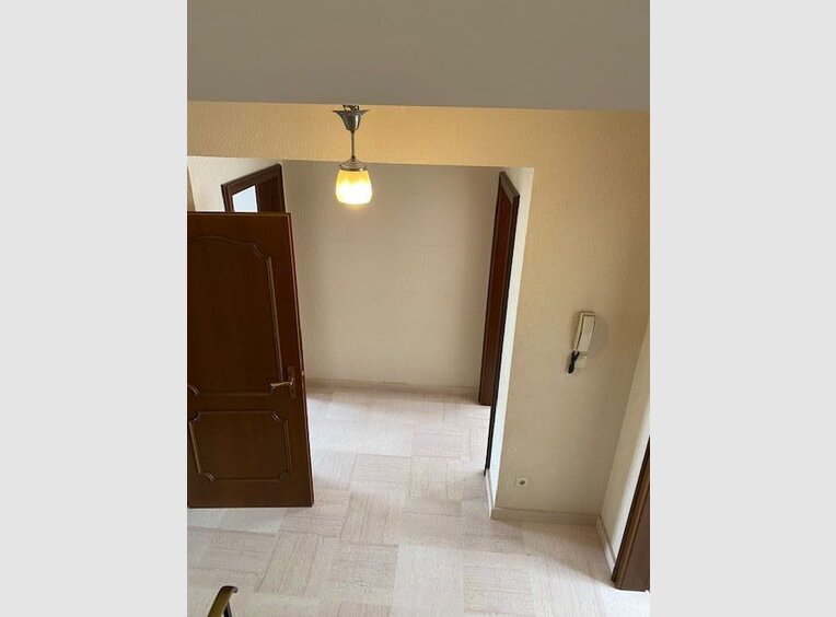 House for sale 4 bedrooms in Luxembourg (LU) - Ref. 7029319