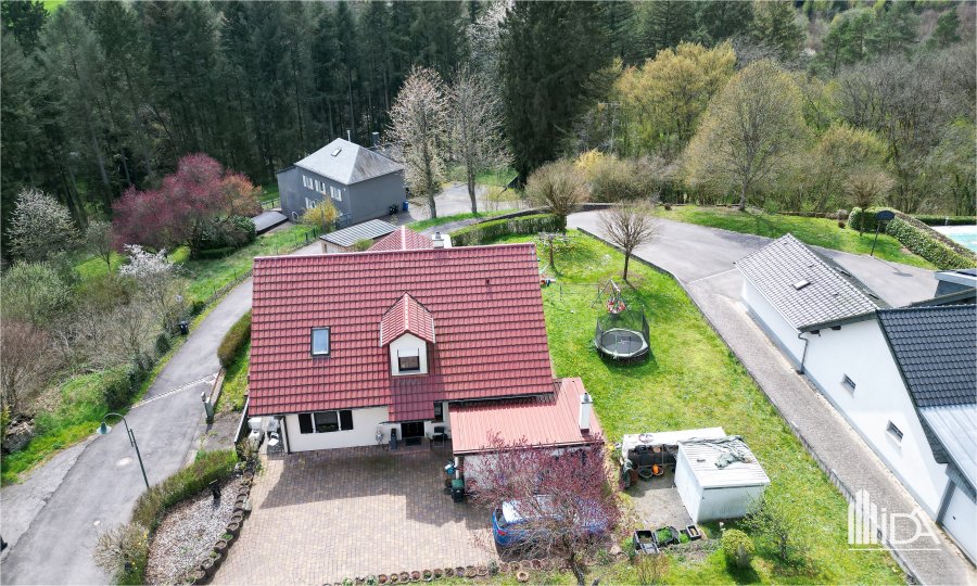 Maison individuelle à vendre 4 chambres à Heffingen