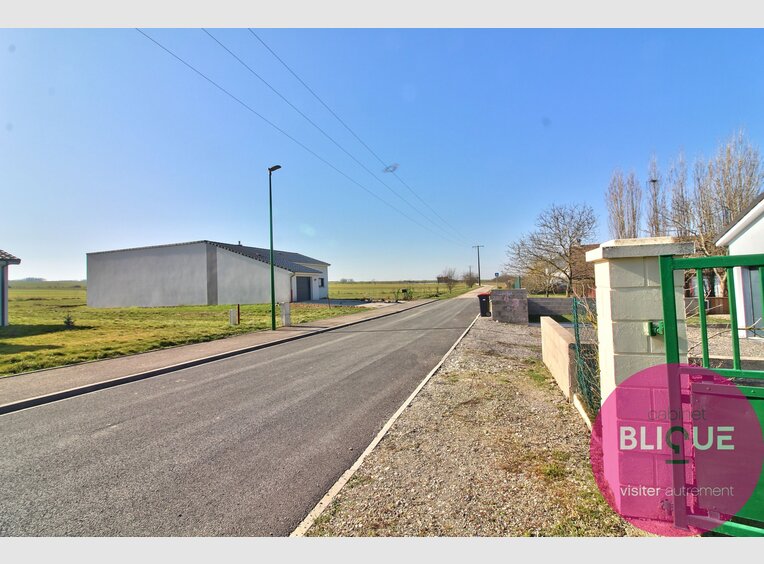 Terrain constructible à vendre à Haraucourt (FR) - Réf. 7125847
