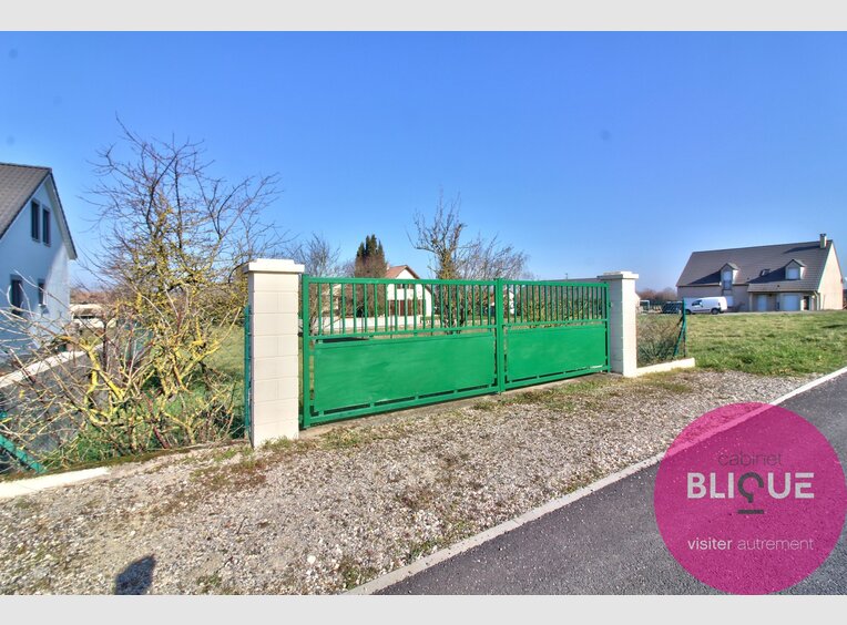 Terrain constructible à vendre à Haraucourt (FR) - Réf. 7125847