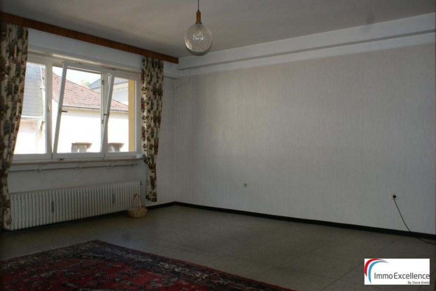 Renditeobjekt / Mehrfamilienhaus zu kaufen in Echternach