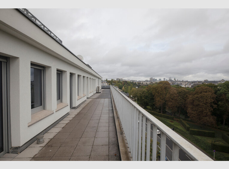 Bureau à louer à Luxembourg (LU) - Réf. 6624631