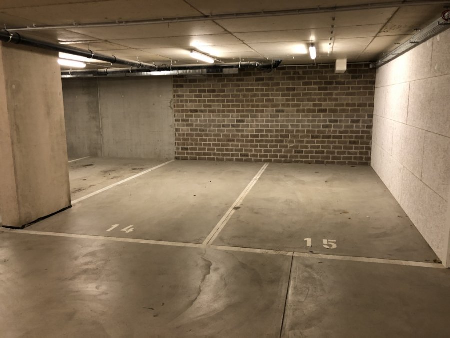 Garage - Parking à louer à Luxembourg-Belair