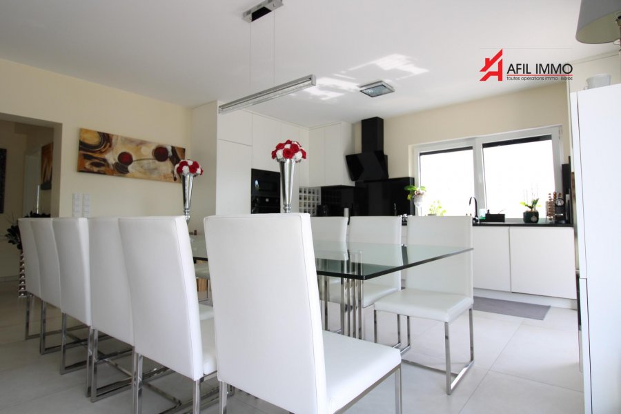Maison à vendre 4 chambres à Soleuvre