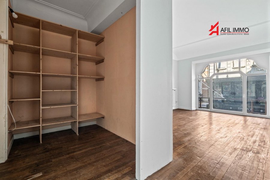 Immeuble de rapport à vendre 10 chambres à Esch-sur-Alzette