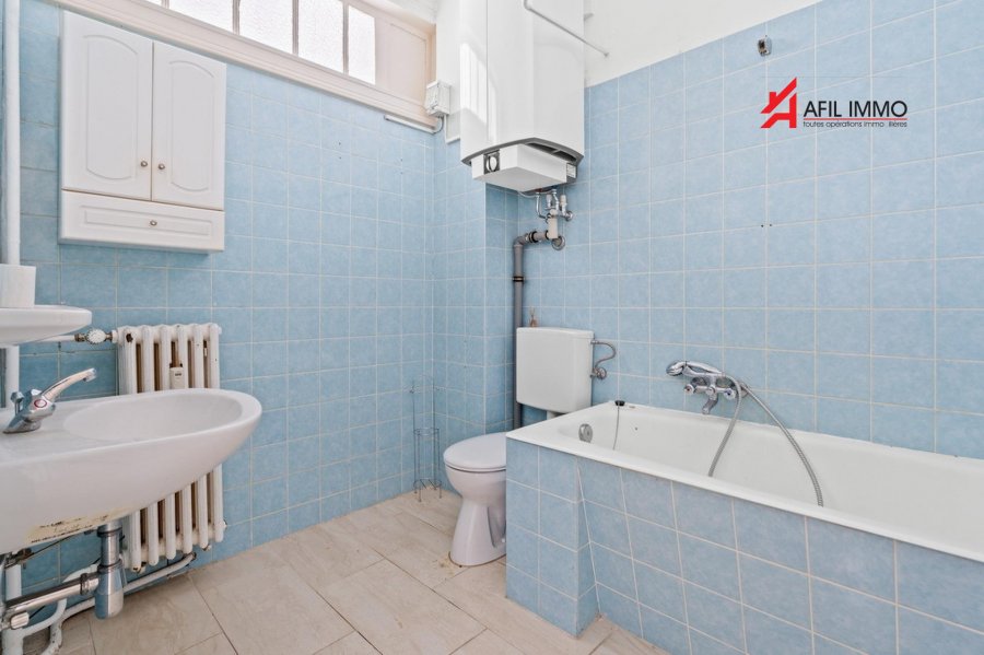 Immeuble de rapport à vendre 10 chambres à Esch-sur-Alzette