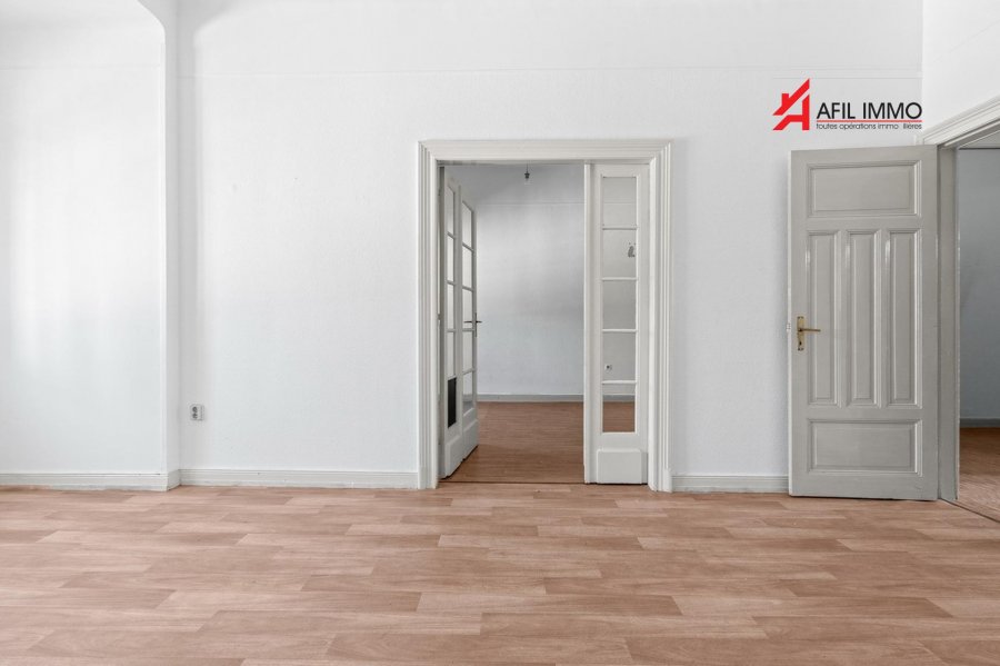 Immeuble de rapport à vendre 10 chambres à Esch-sur-Alzette