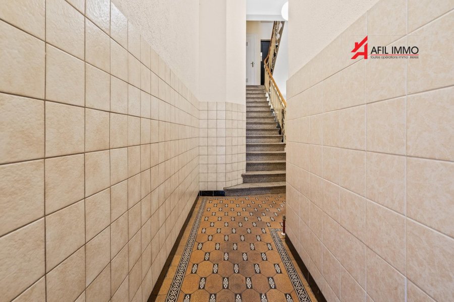 Immeuble de rapport à vendre 10 chambres à Esch-sur-Alzette