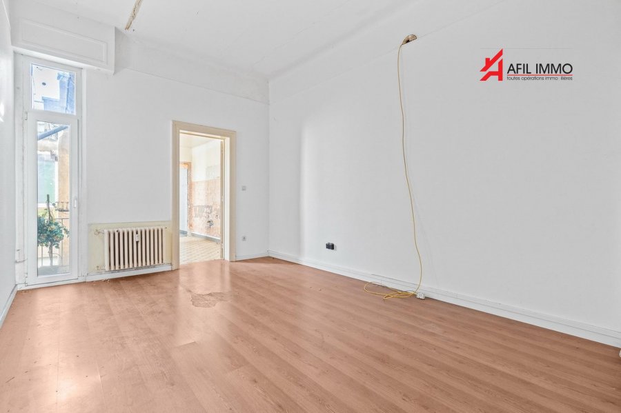 Immeuble de rapport à vendre 10 chambres à Esch-sur-Alzette