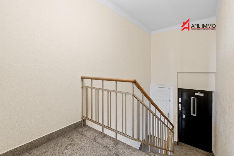 Immeuble de rapport à vendre 10 chambres à Esch-sur-Alzette