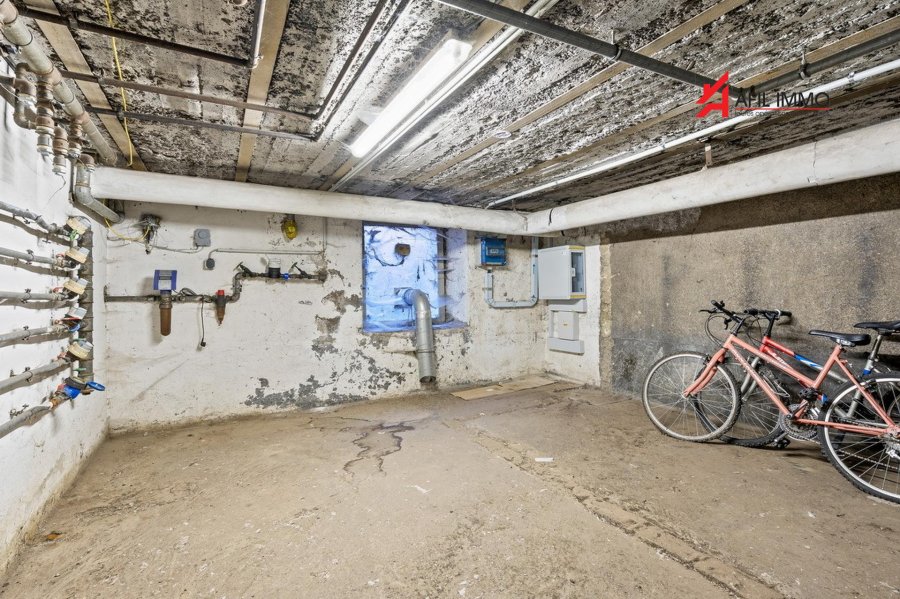 Immeuble de rapport à vendre 10 chambres à Esch-sur-Alzette