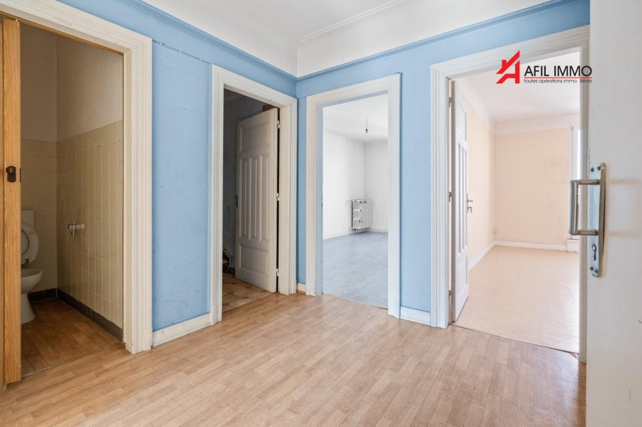 Immeuble de rapport à vendre 10 chambres à Esch-sur-Alzette