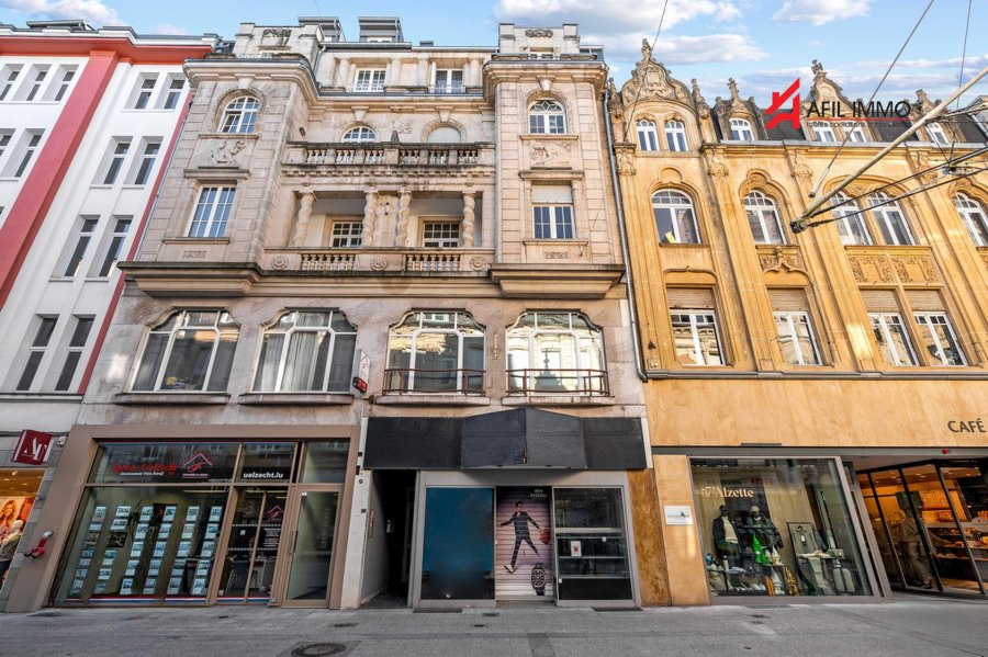 Immeuble de rapport à vendre 10 chambres à Esch-sur-Alzette