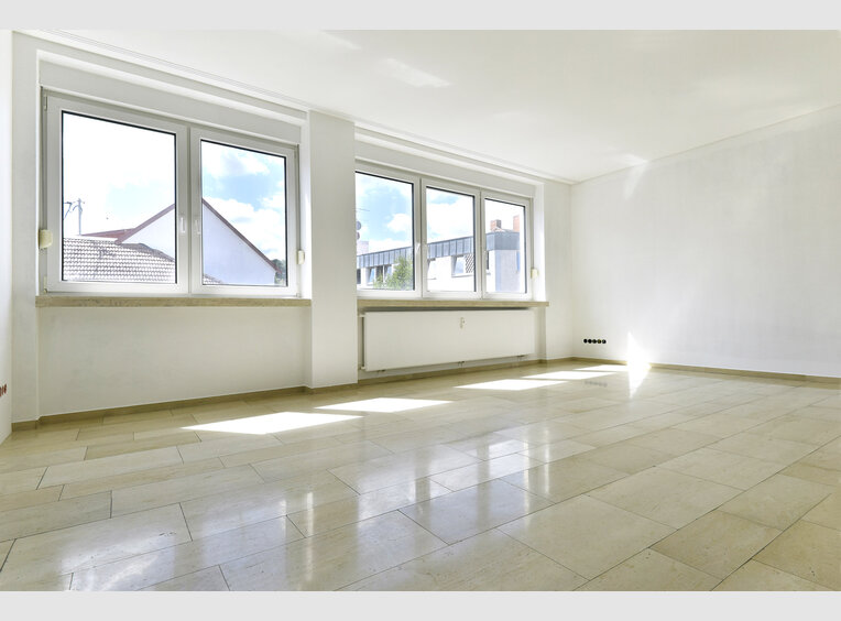 Appartement à louer 3 Pièces à Merzig (DE) - Réf. 6856855