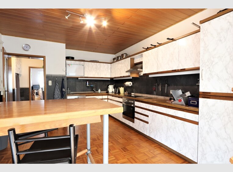Investment building for rent 18 rooms in Traben-Trarbach (DE) - Ref. 7098007