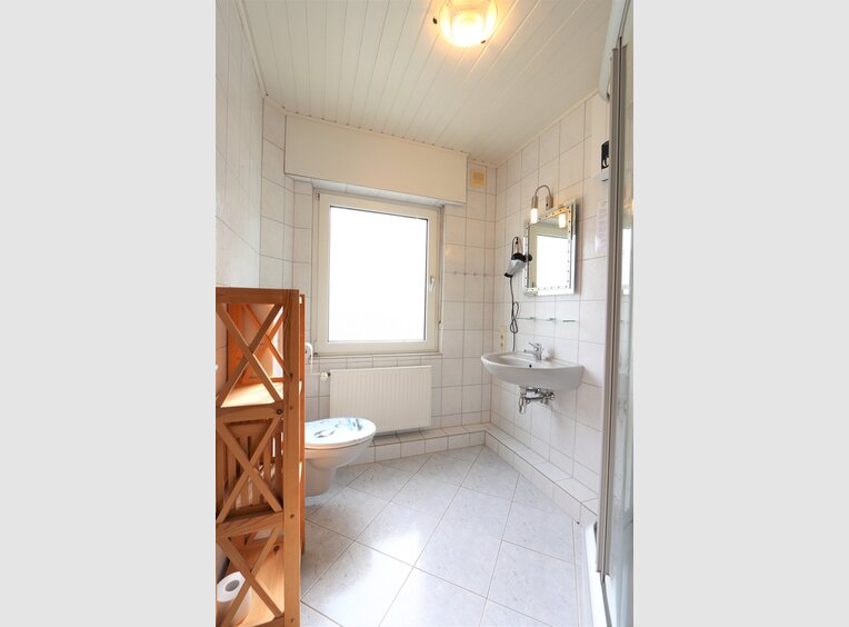 Investment building for rent 18 rooms in Traben-Trarbach (DE) - Ref. 7098007