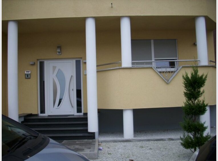 Renditeobjekt zum Kauf 14 Zimmer in Saarlouis (DE) - Ref. 6848935
