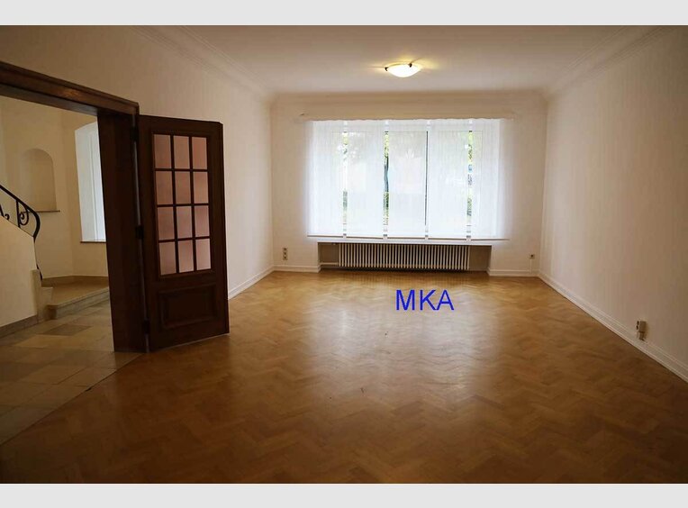 Terraced for rent 5 bedrooms in Luxembourg (LU) - Ref. 6584247