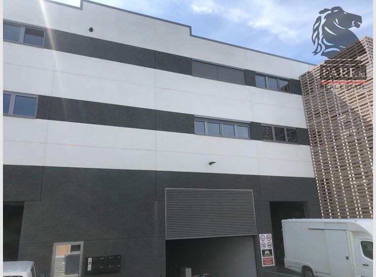 Entrepôt à vendre à Contern - Réf. 6475703