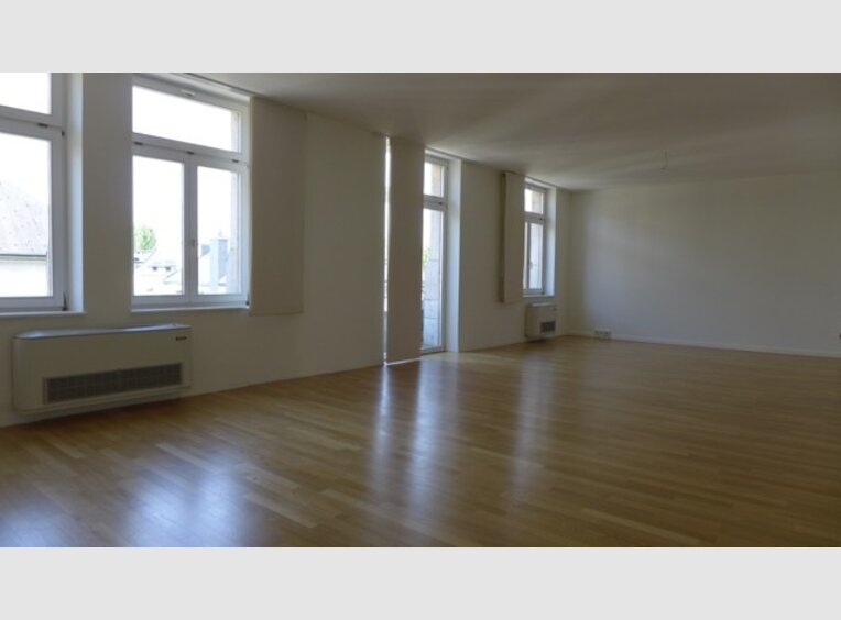 Bureau à louer à Luxembourg-Centre ville - Réf. 5260503