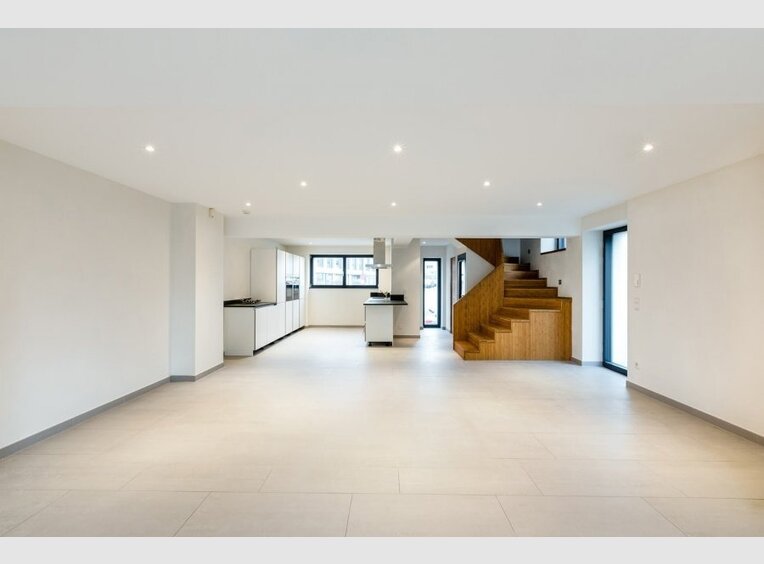 Detached house for rent 4 bedrooms in Luxembourg (LU) - Ref. 6669047